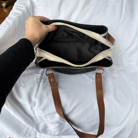 Calvin Klein Pebble Top Handle Satchel Y2K vibes